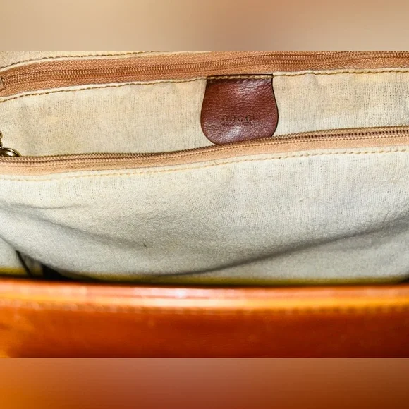 Gucci Bamboo Leather Tote/ Handbag - Picture 13 of 16